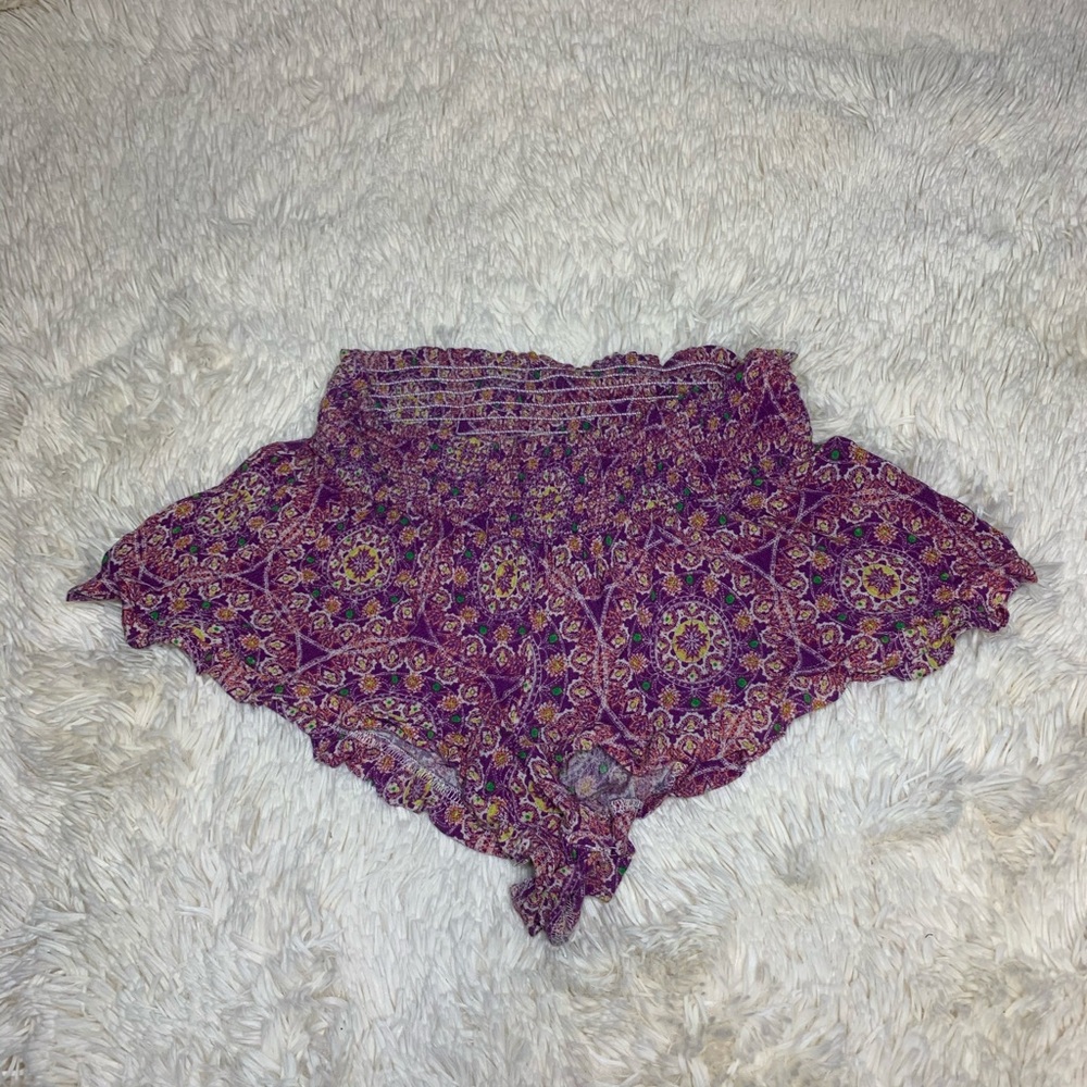 LA Hearts Shorts - Picture 3 of 3